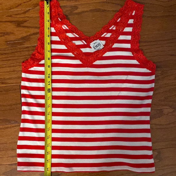 Tailor B.Moss red stripes tank top - M***Refer to measurements - Picture 9 of 10